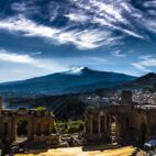 The Ancient theatre in Taormina, Sicily Von VanSky