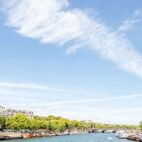 Landscape panoramic view on the Eiffel tower and Seine river during the sunny day in Paris |  Von rh2010