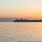 Beautiful Panoramic view of a Big Cruise Ship arriving to the Old Havana City... - Von edb3_16